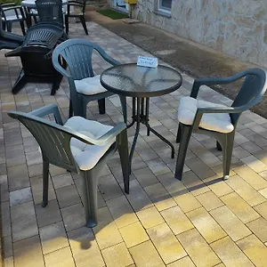 https://apartment-zlatko-rovinj.in-istria.net